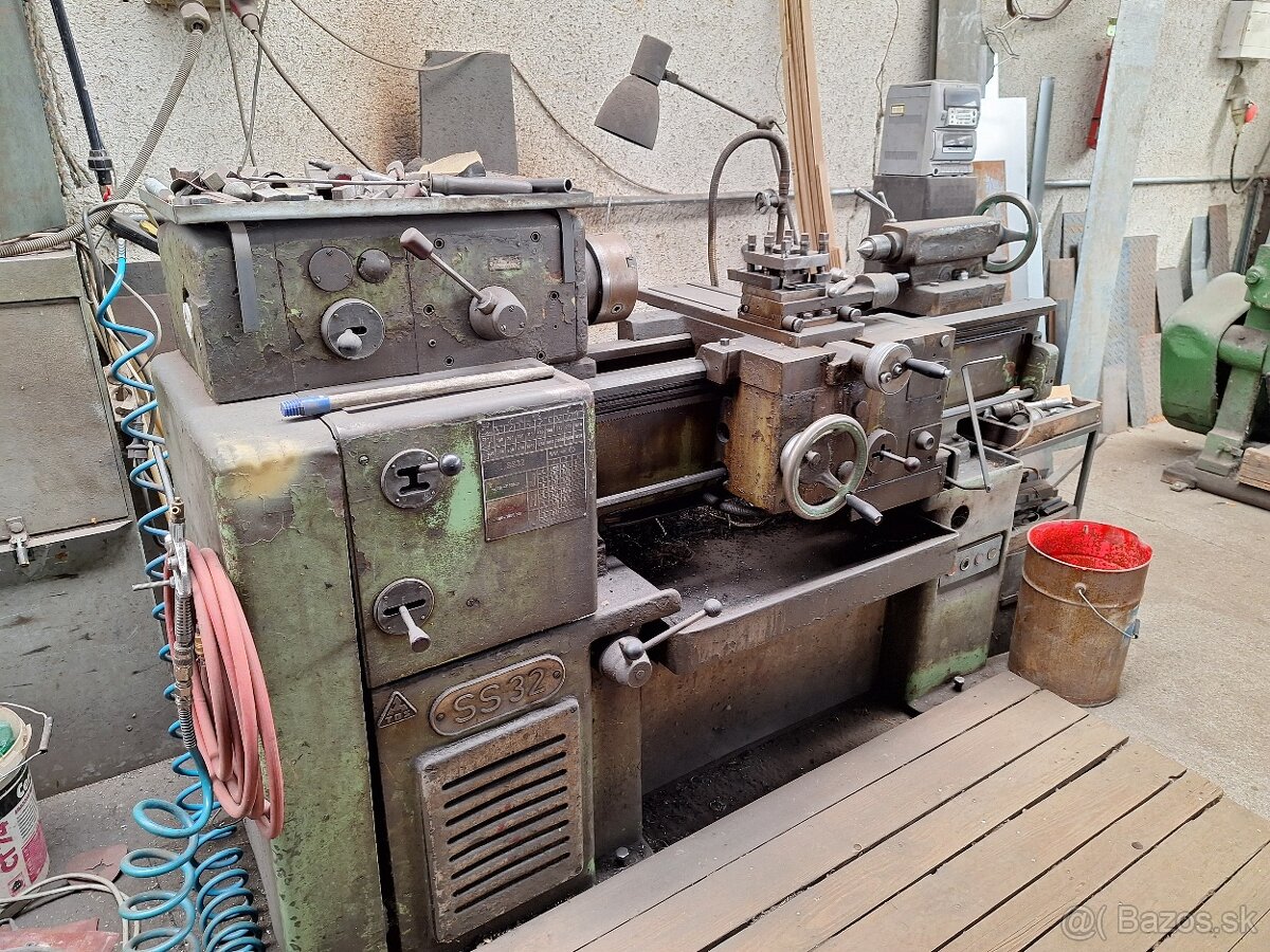 Sústruh SS 32