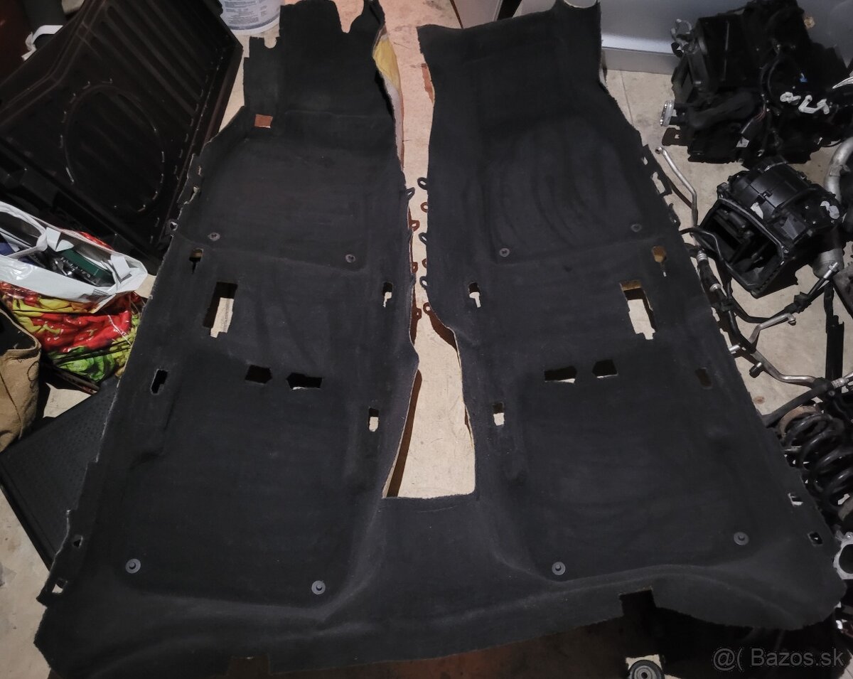 Koberec,podlaha audi a6 c6