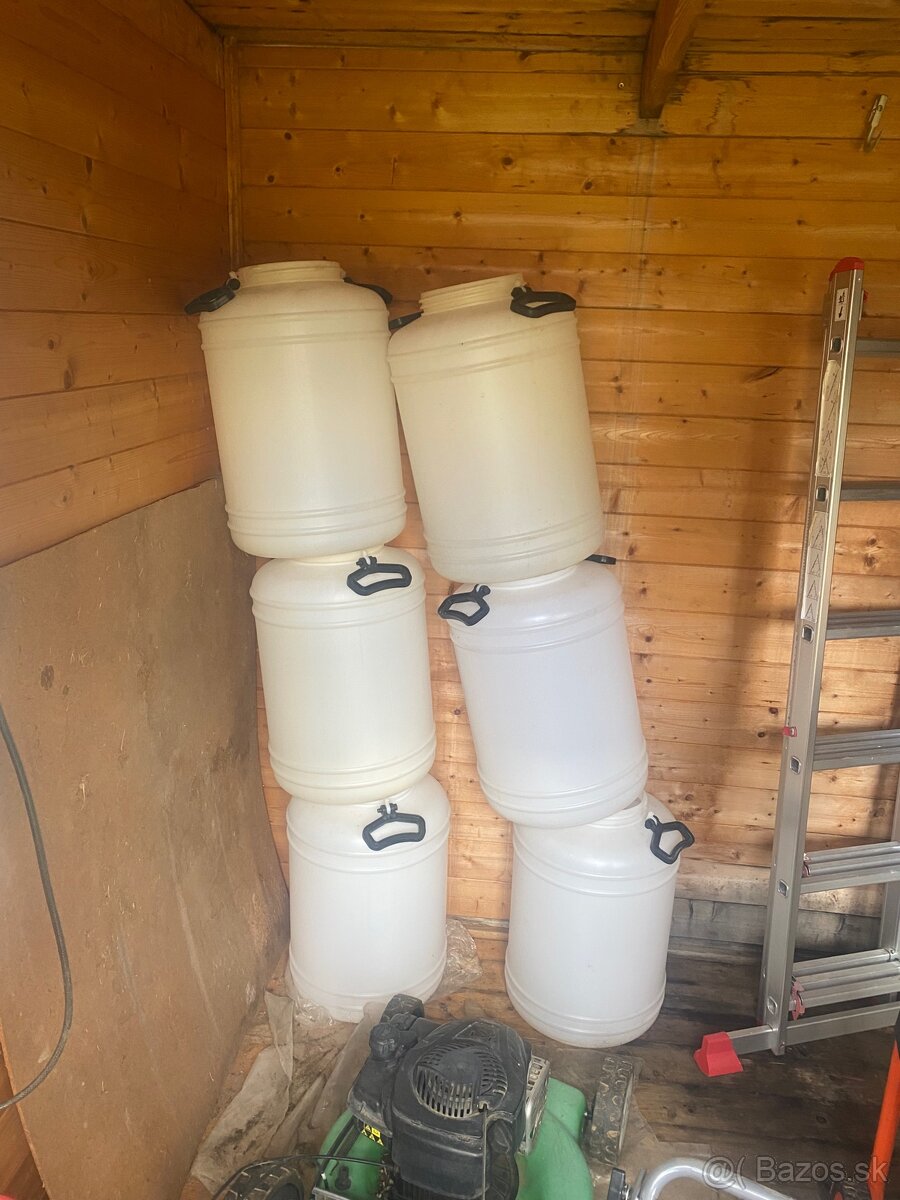 Plastovy barel 50l