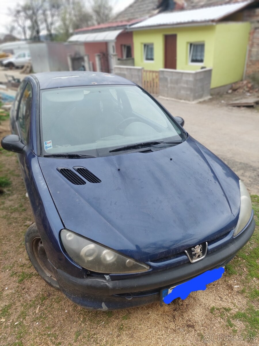 Peugeot 206 1.6i
