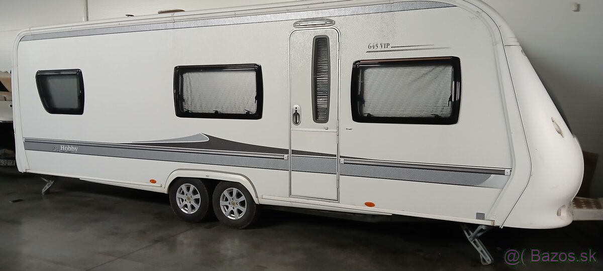Karavan HOBBY 645 VIP 6 miestny