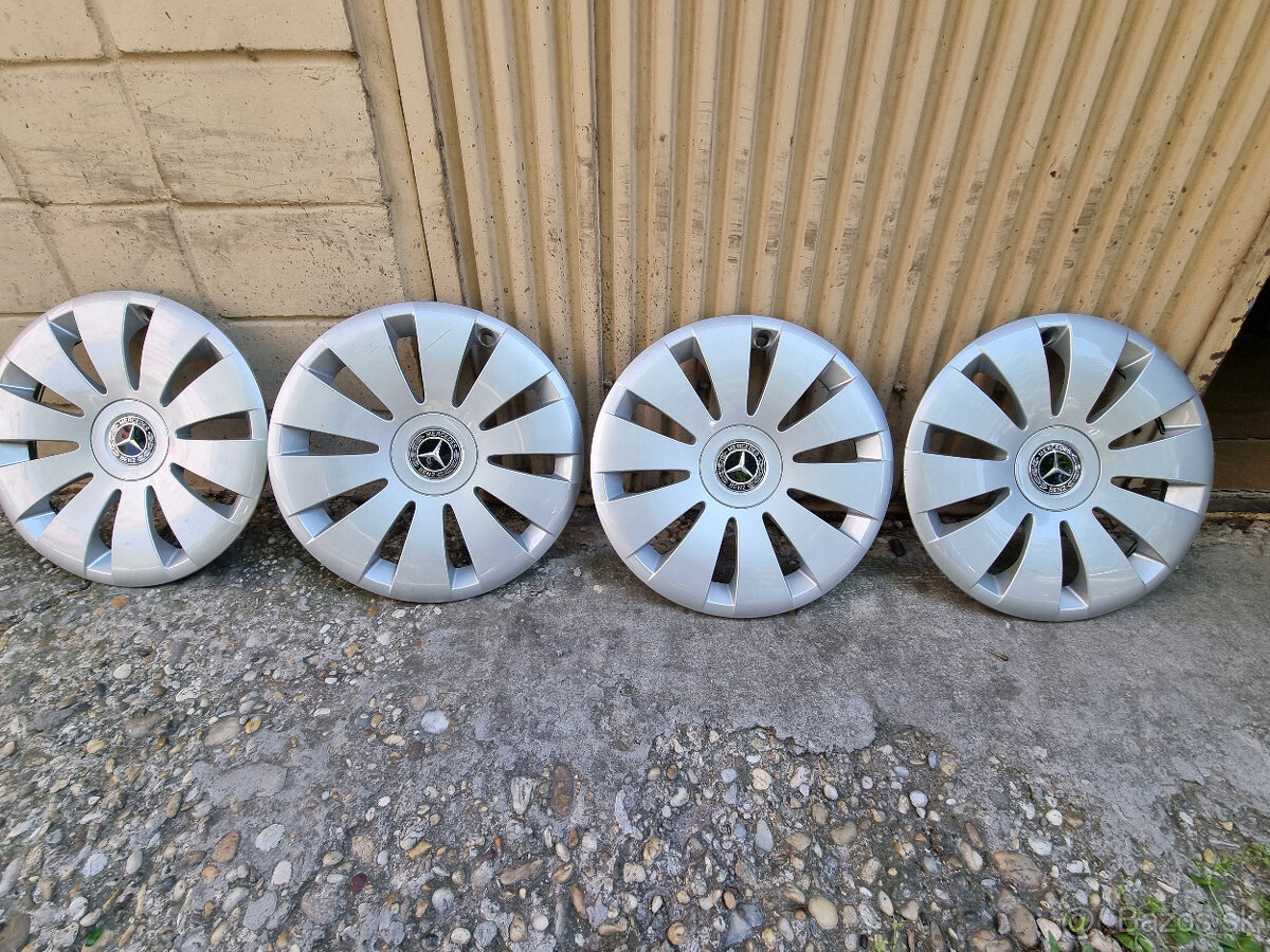 Puklice Mercedes Benz R16