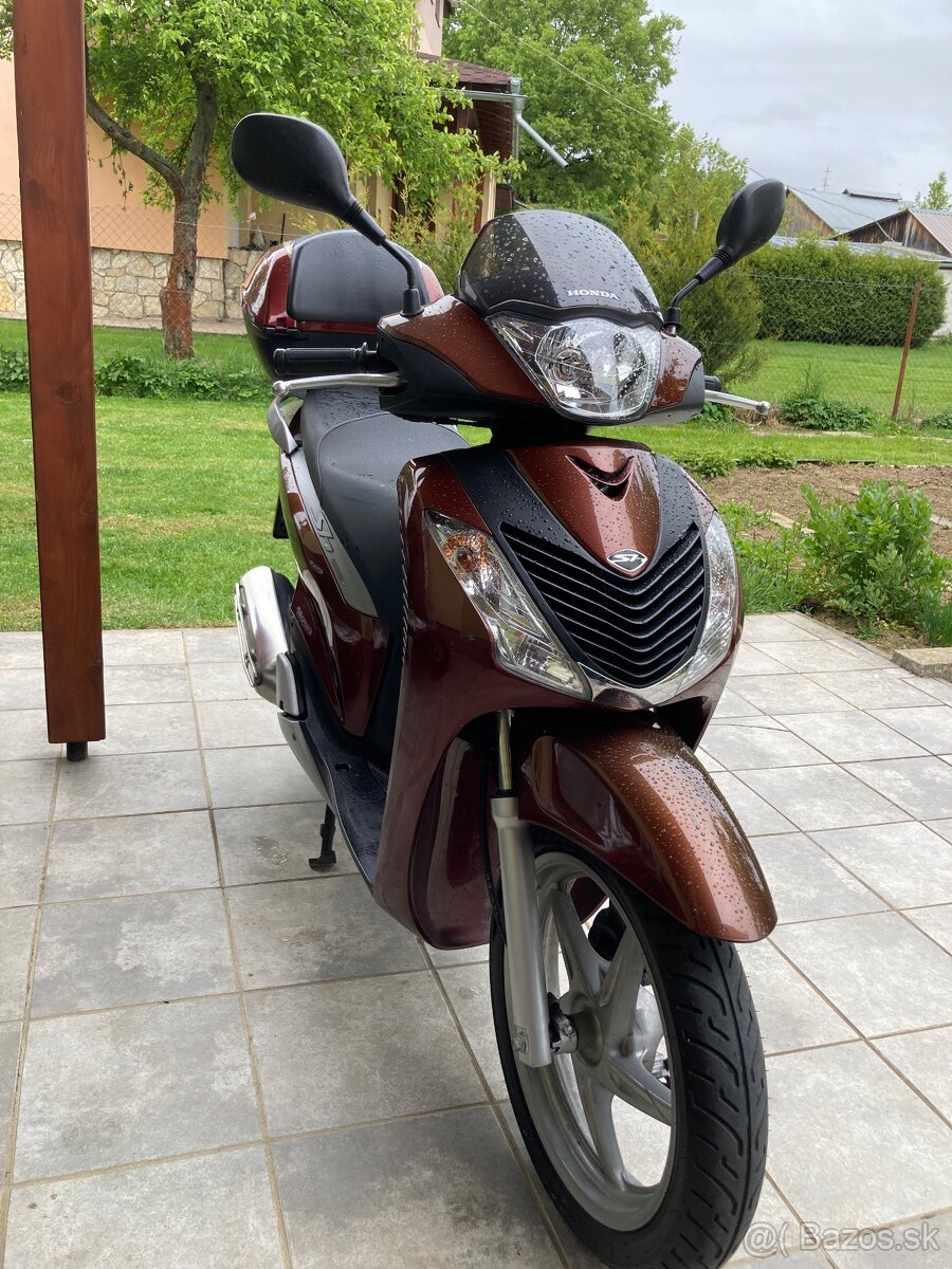 Honda SH125i 9800km