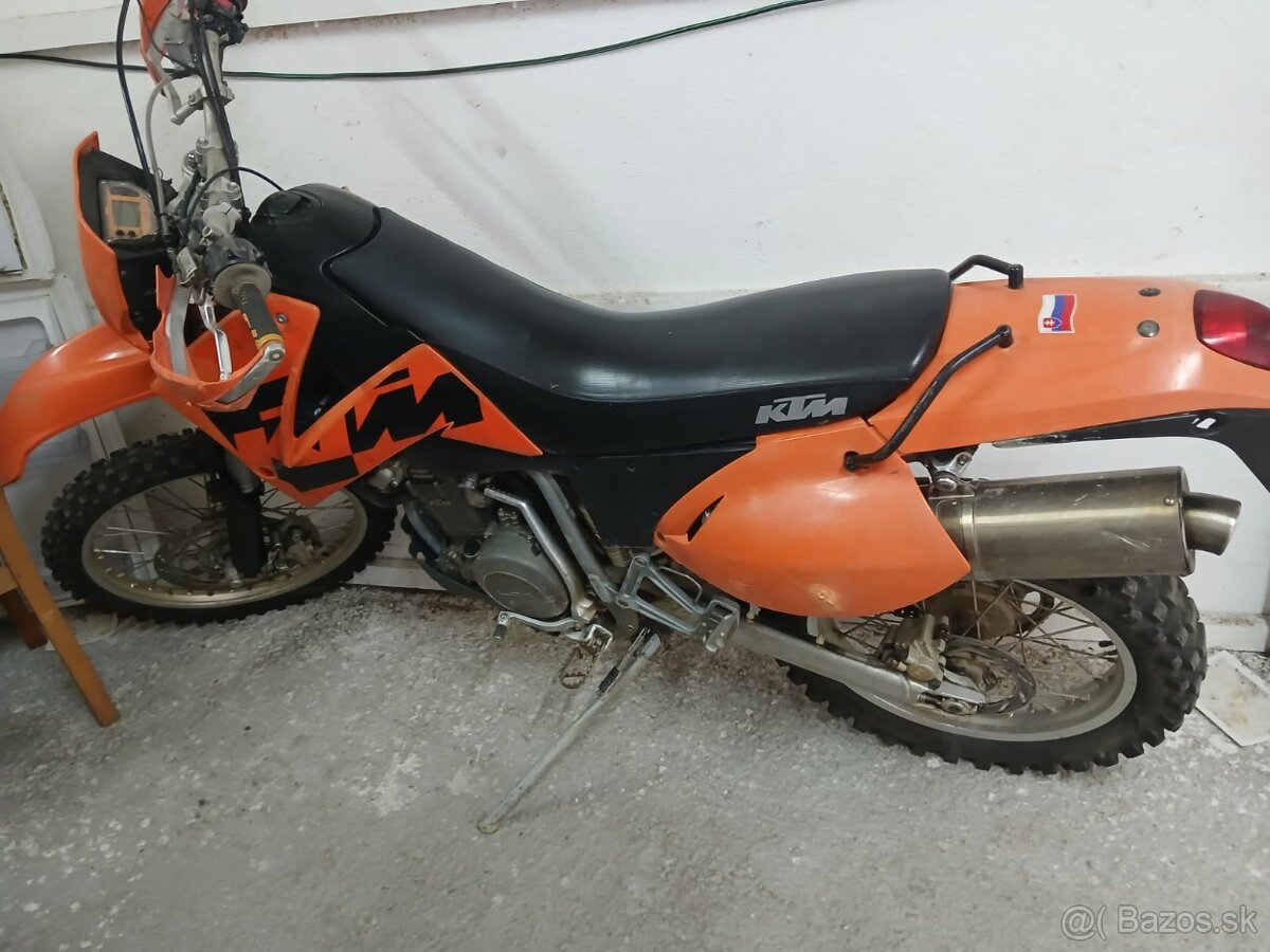 KTM 640