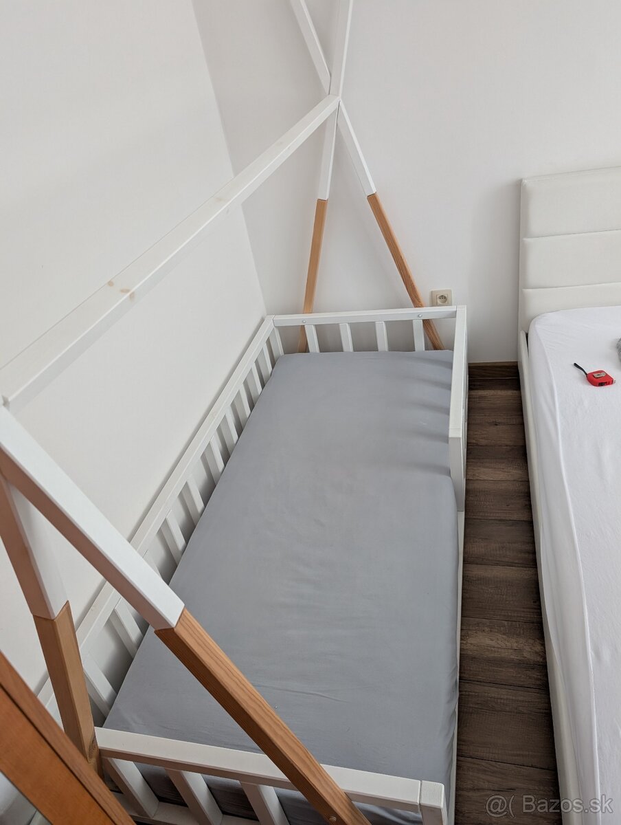 Predám detskú postieľku vo výbornom stave