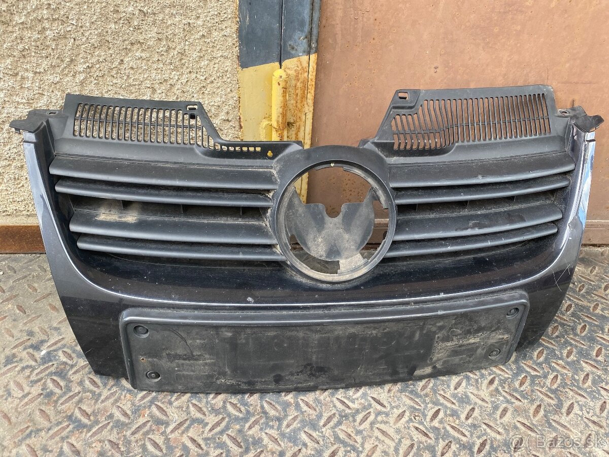 VW Golf 5 Gt maska