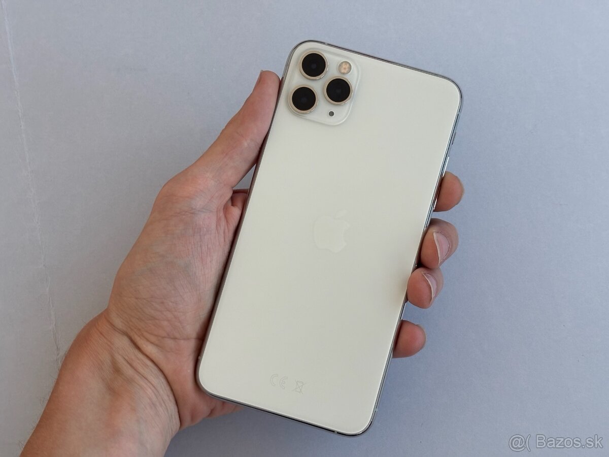 iPhone 11 Pro Max 64GB Silver / Záruka