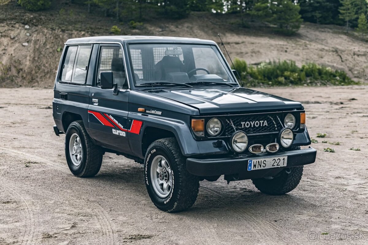 Land Cruiser J70