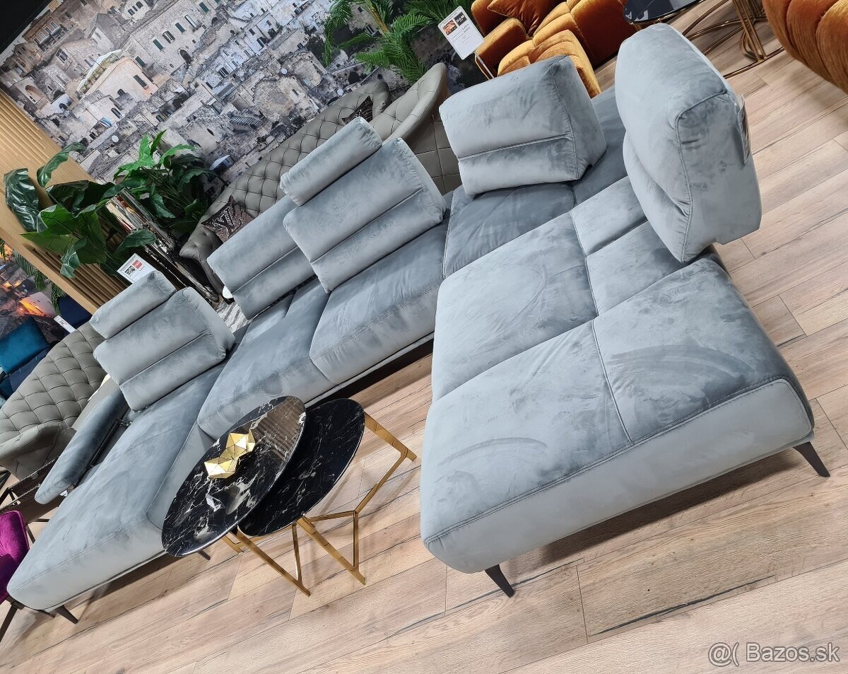 U-čková zamatová sedačka s posuvnými opierkami