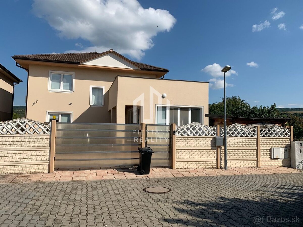 NOVÁ CENA rodinný dom s dušou – 7 izieb, terasa, súkromie