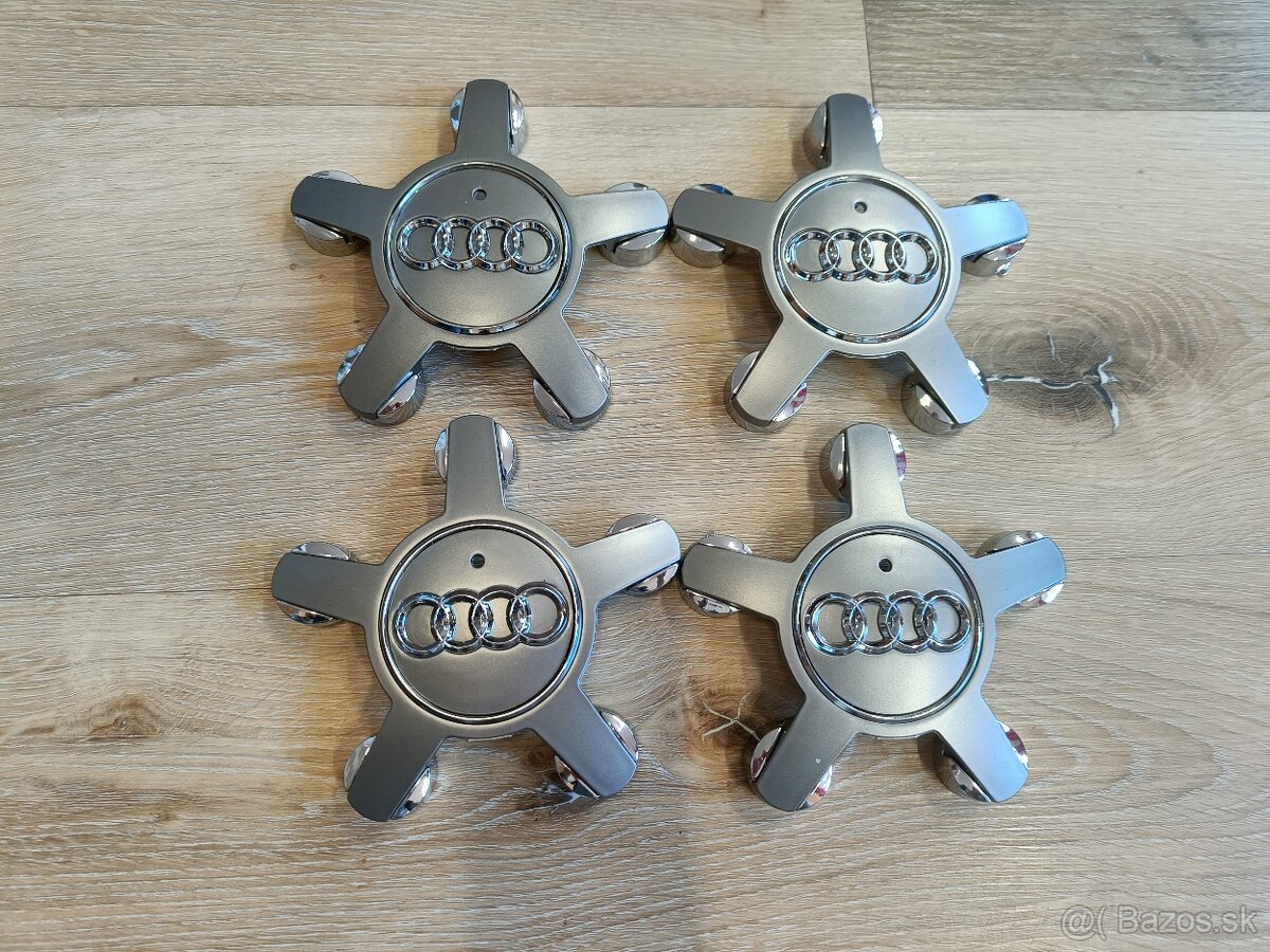 Stredové krytky/puklicky pre AUDI do Alu diskov 60,61, 69 mm
