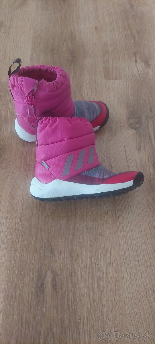 Adidas čižmy veľkosť 29