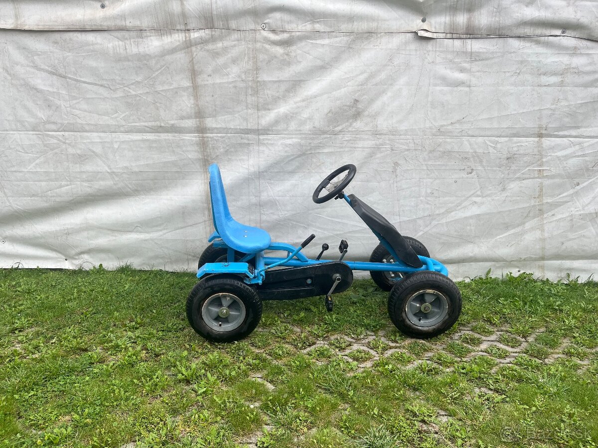 Predám šlapaciu káru