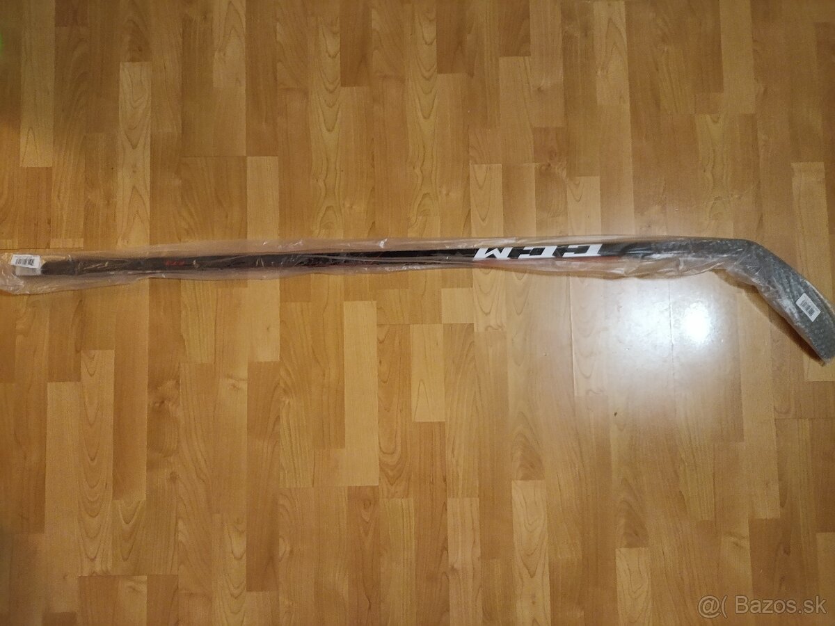 NOVÁ Hokejka CCM jetspeed ft3