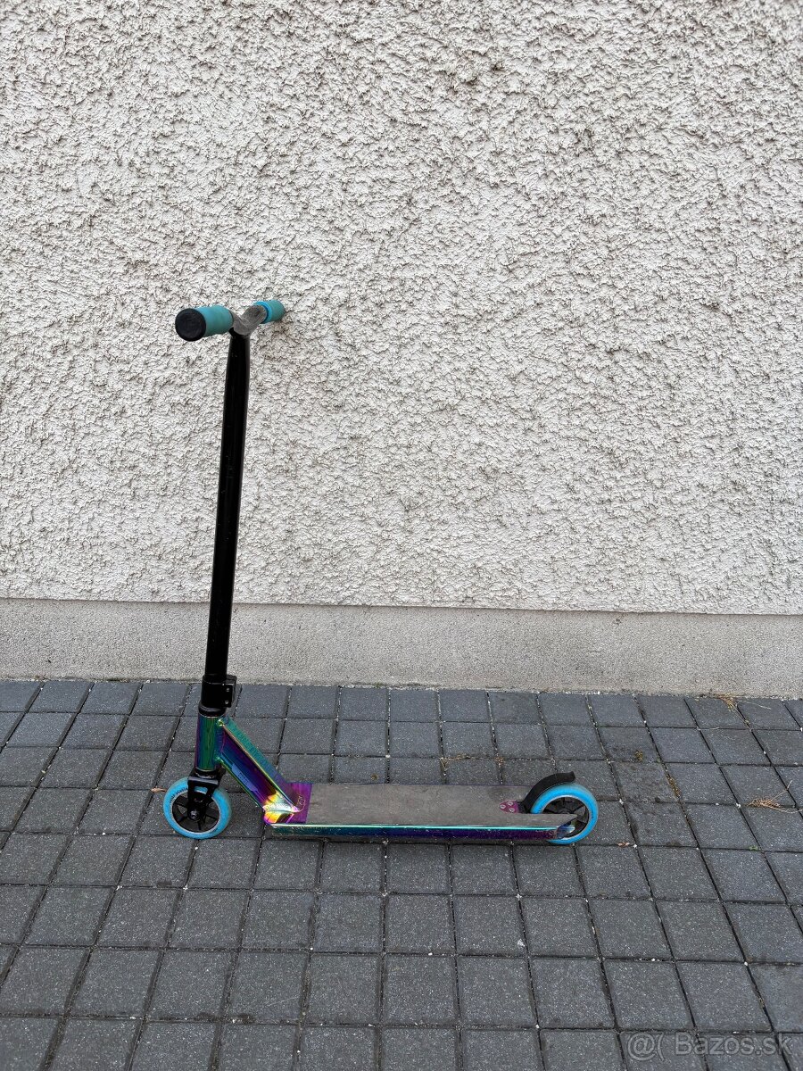 Freestyle kolobežka CRISP Surge