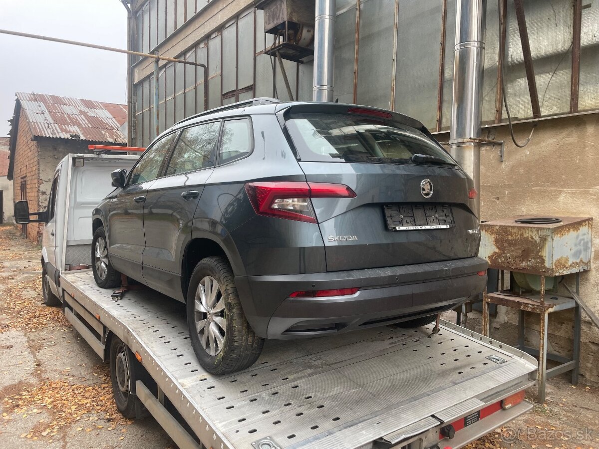 Škoda Karoq 1.0tsi 85kw Rv 2019