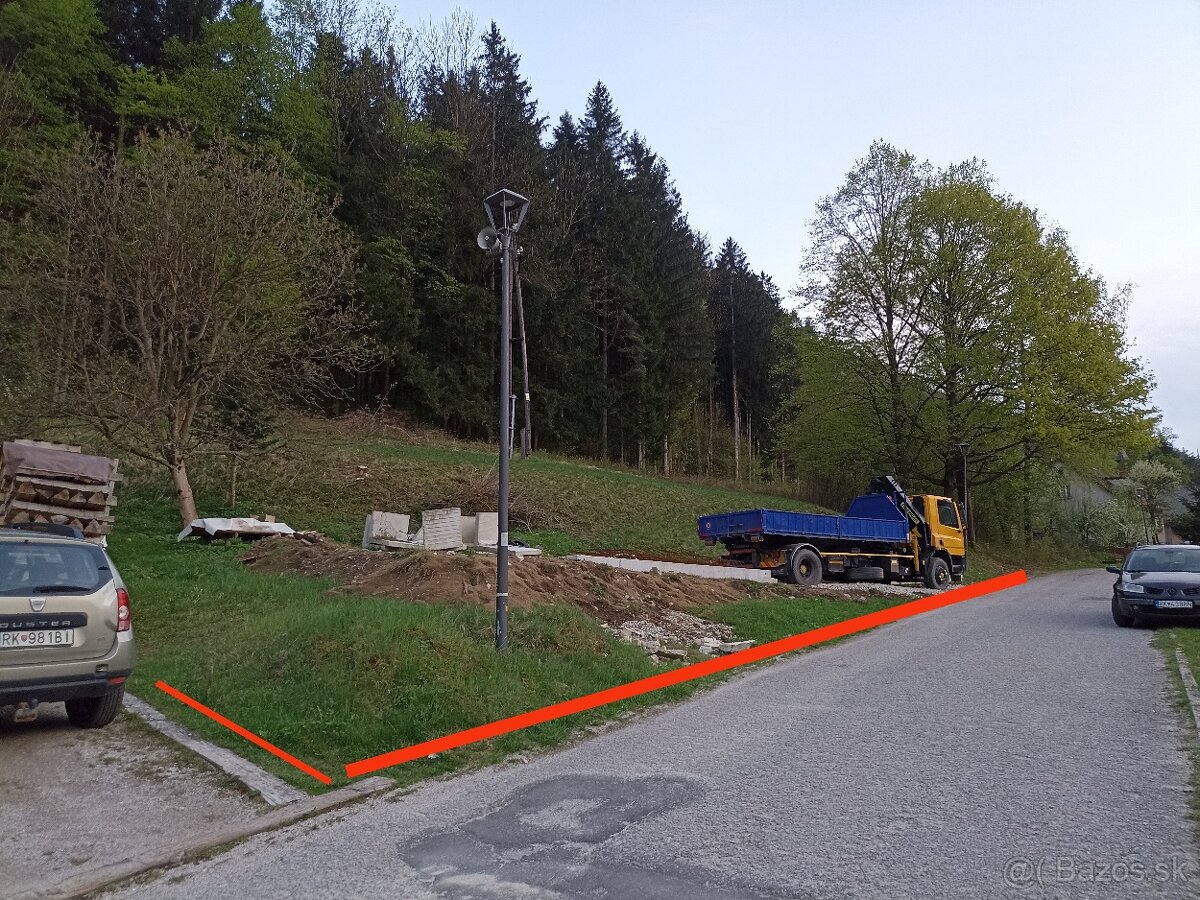 Predám pozemok Ľubochňa