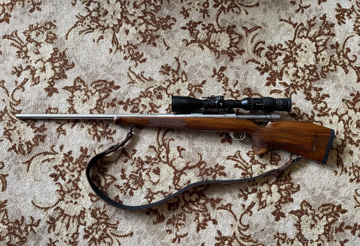 Gulovnica 300 win mag weatherby vanguard