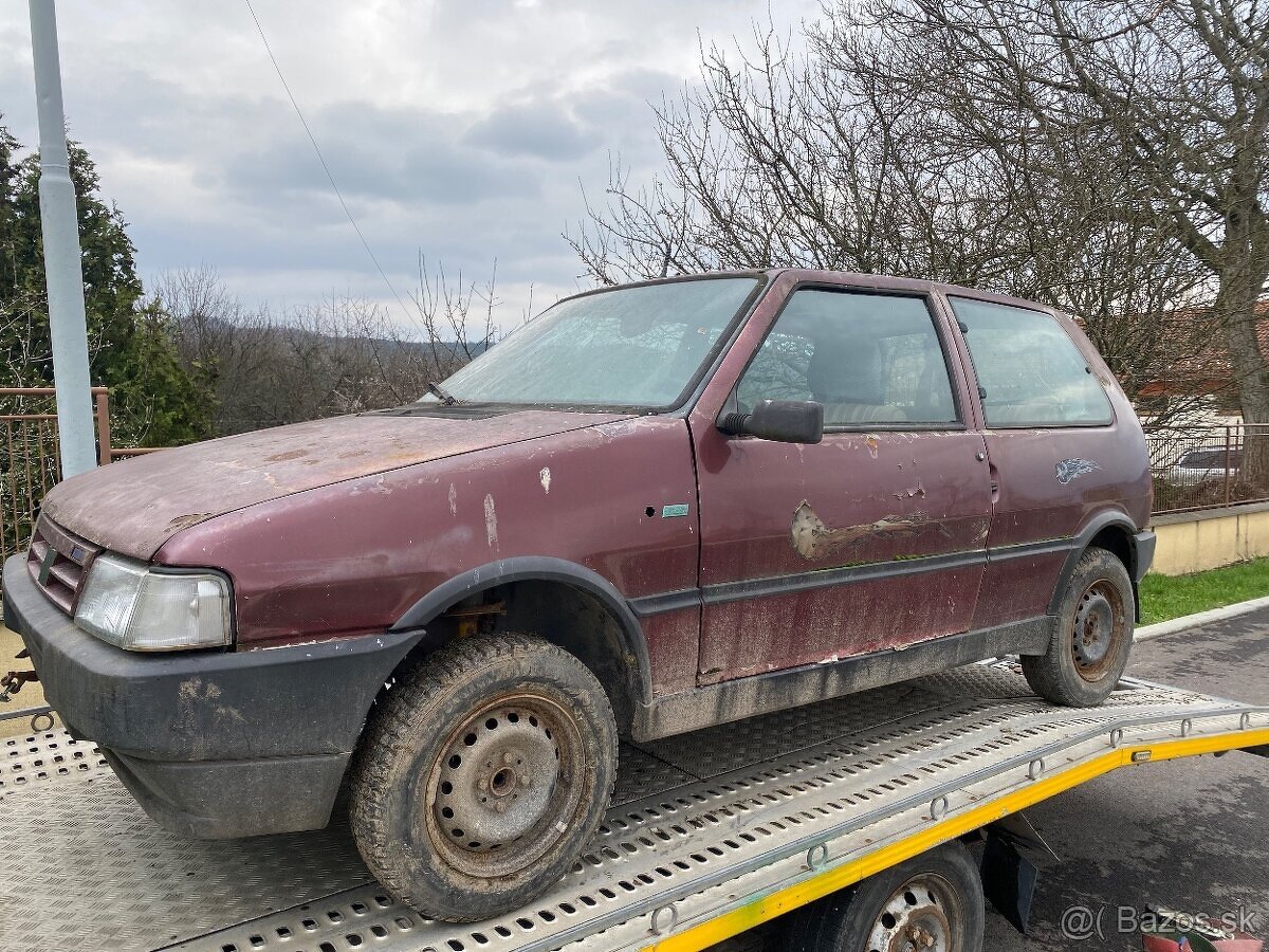 Fiat Uno 1.5ie 70s bez TP