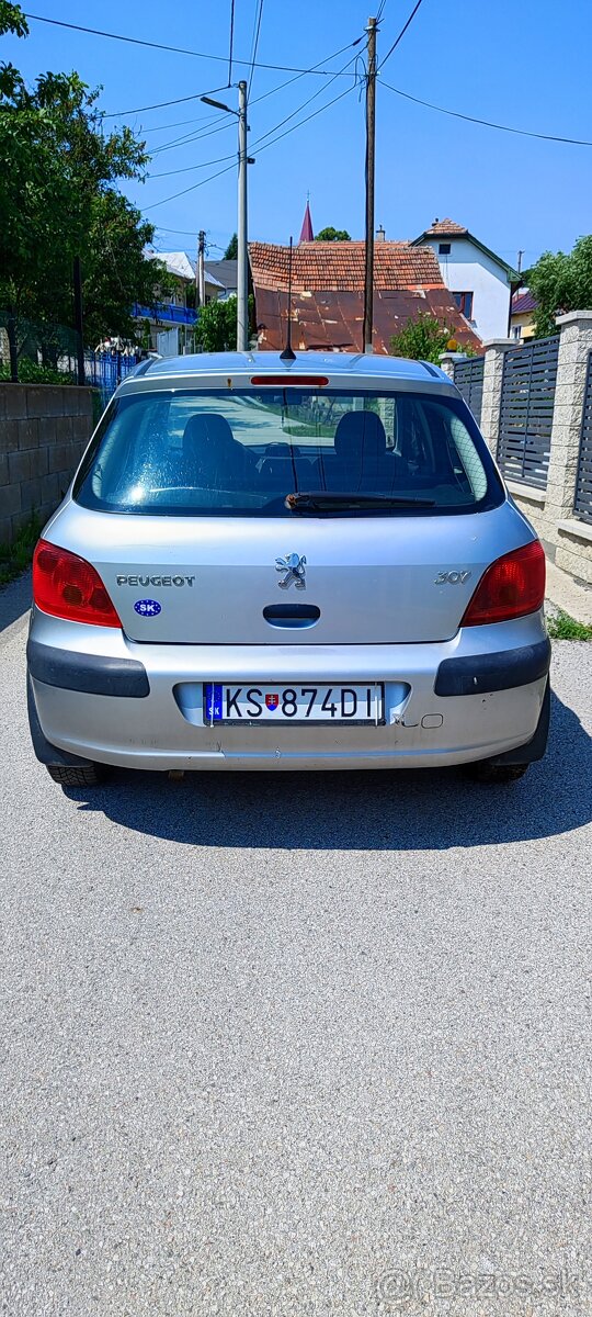 Predám Peugeot 307. 1.4 r. 2002