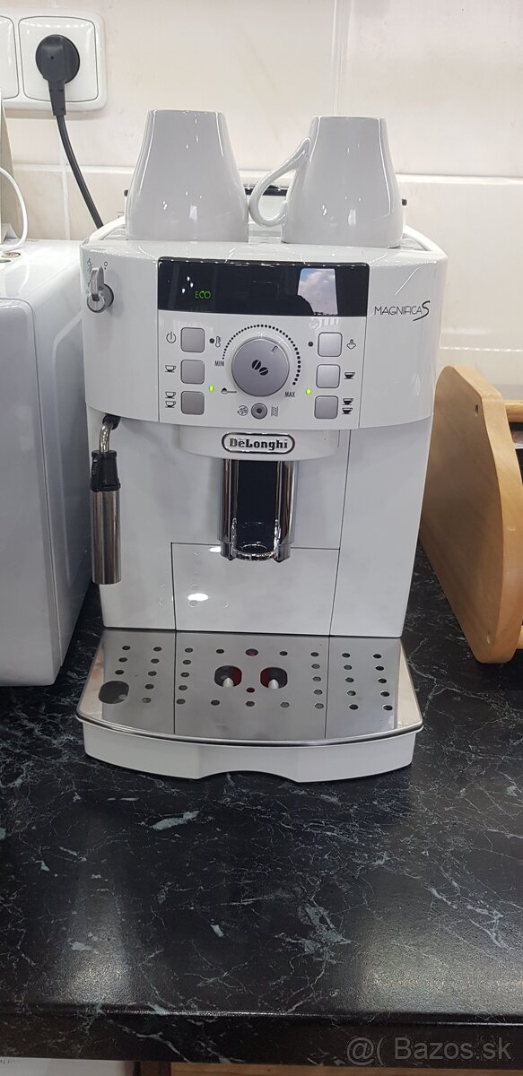 Delonghi Magnifica S