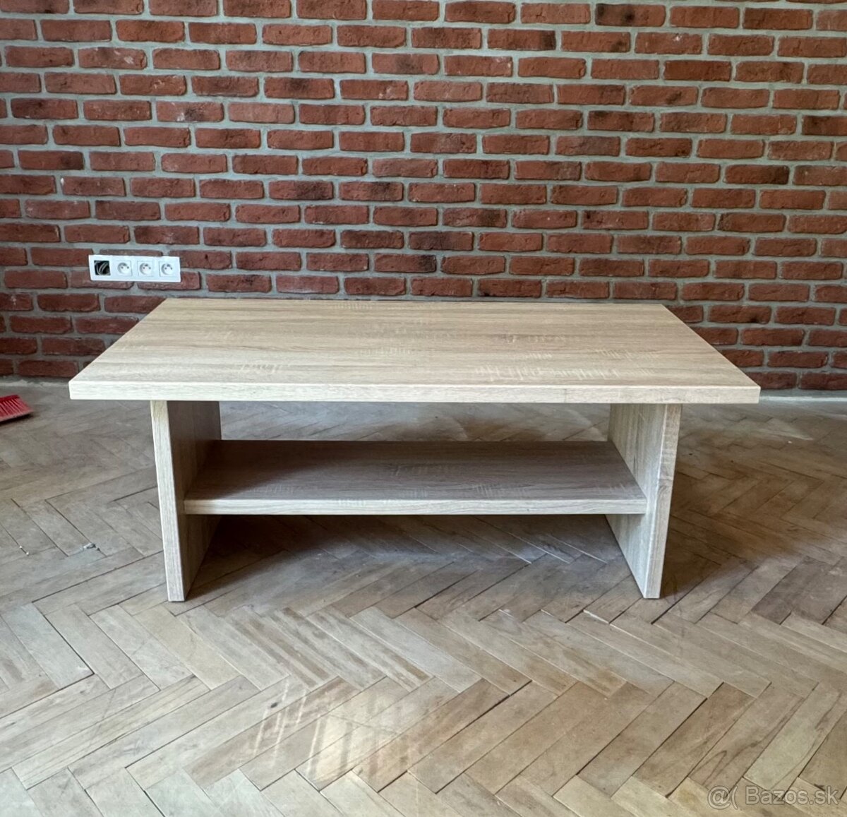 Ponúkam tento základný set nábytku v dobrom stave
