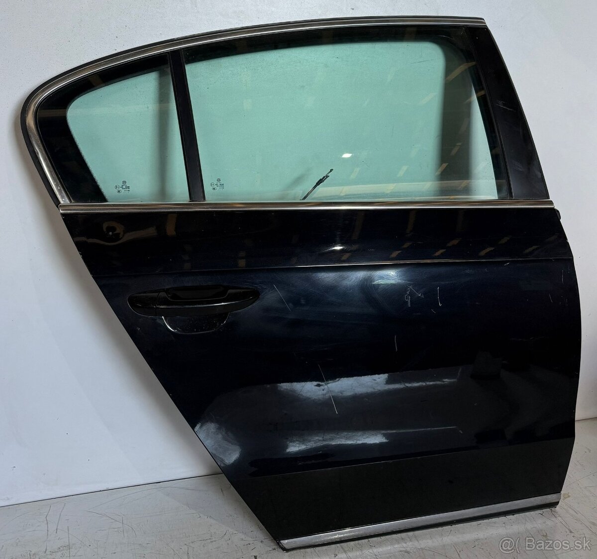 VW PASSAT B7, sedan, prave zadne dvere, KOMPLETNE