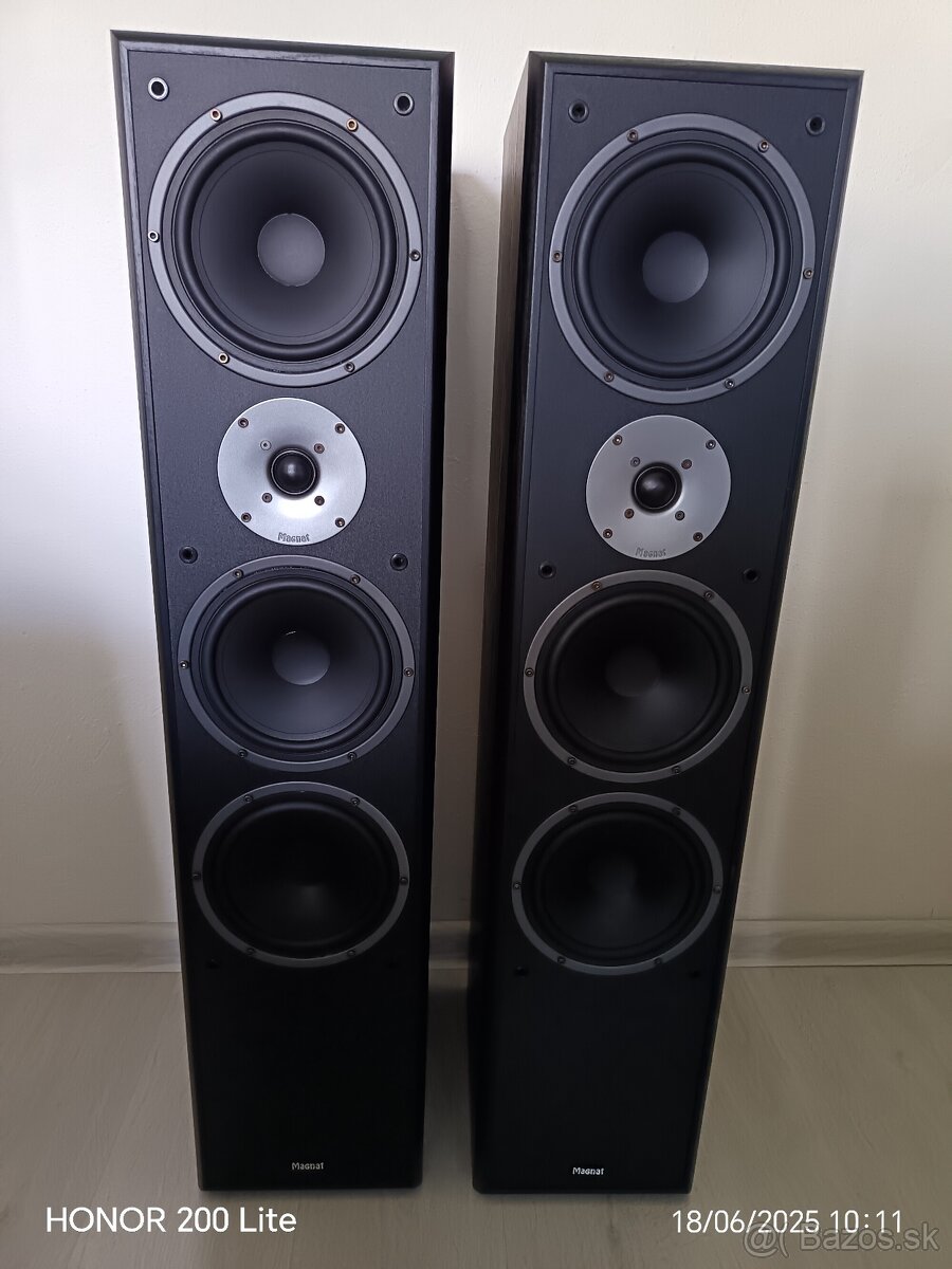 Magnat monitor 1002