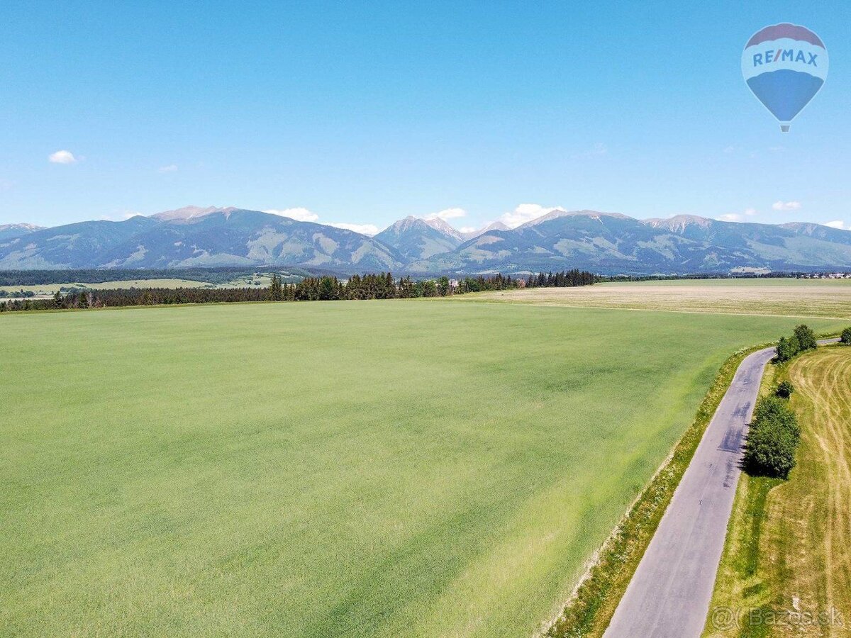 Predám pozemok 16.000 m2, Dovalovo