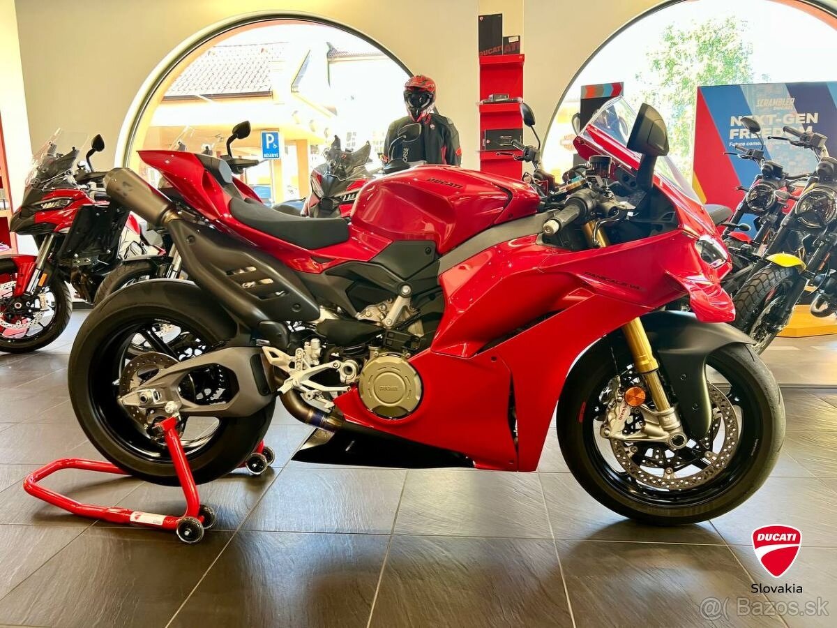 DUCATI PANIGALE V4 S FULL AKRAPOVIC
