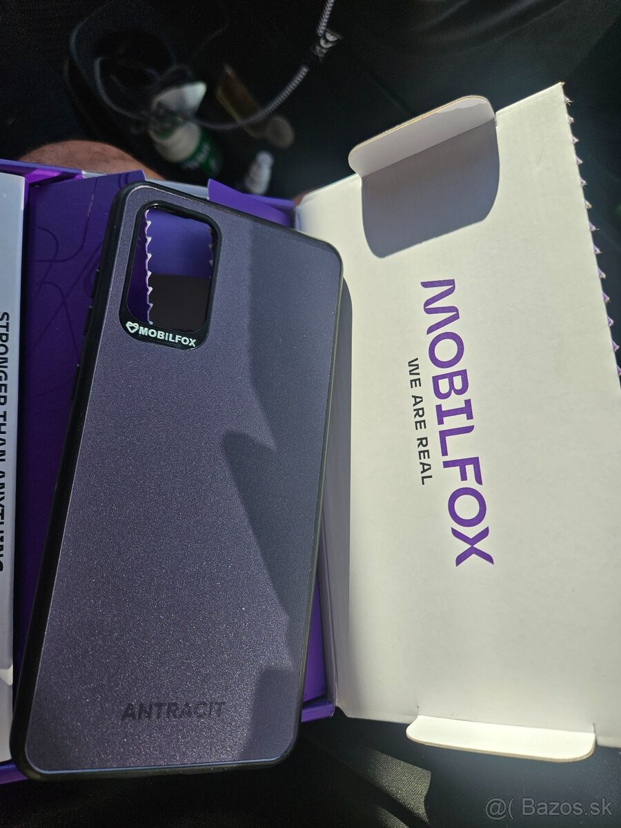 Mobilfox S20+