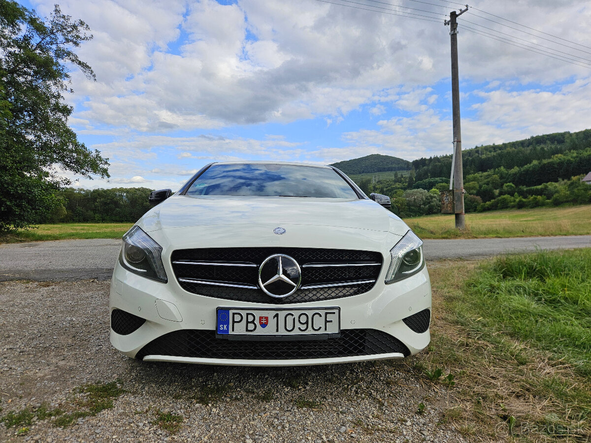 Mercedes-Benz A trieda 180 benzín ( r.v 2014 )