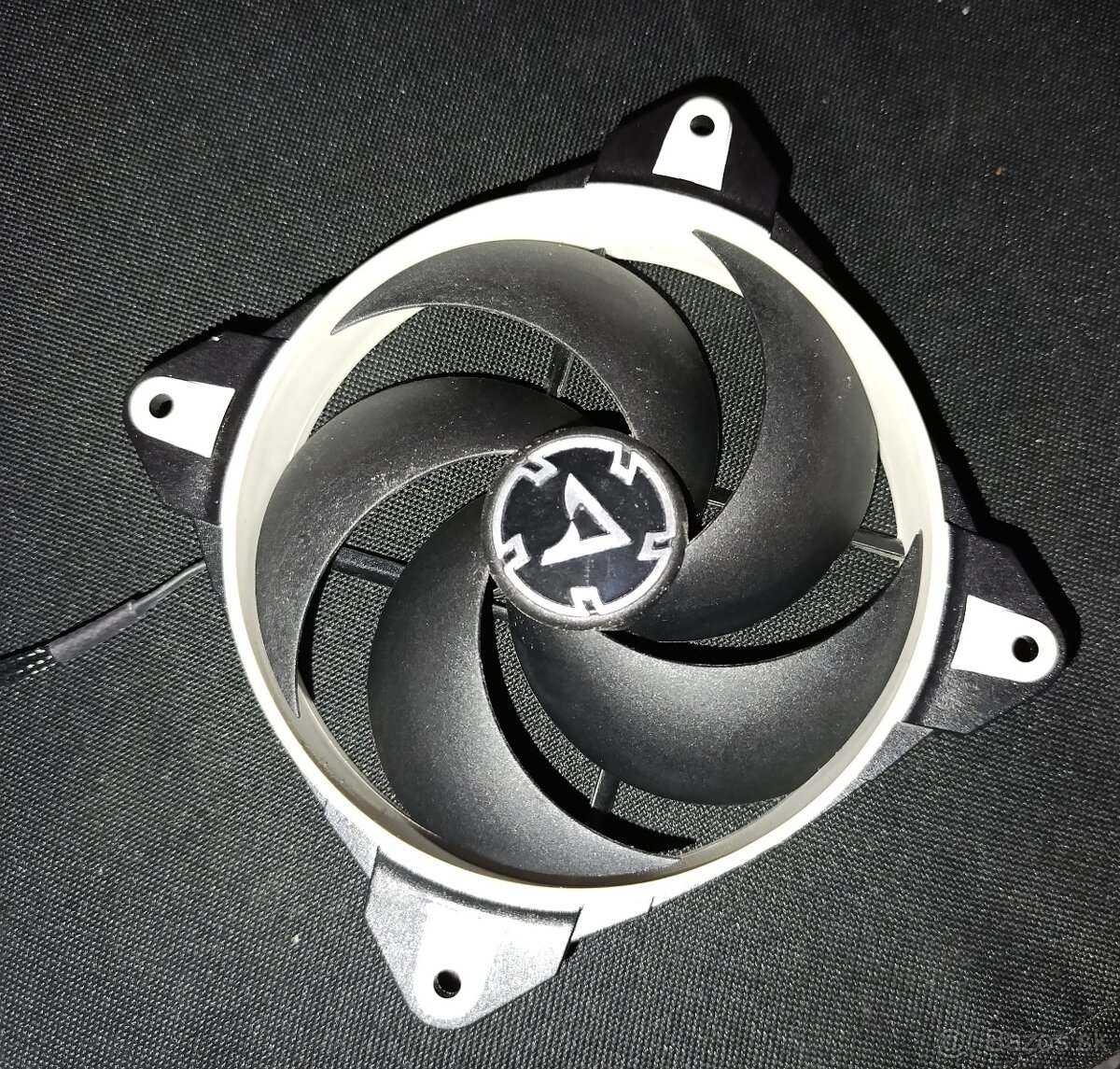 ARCTIC Freezer 34 eSports DUO White