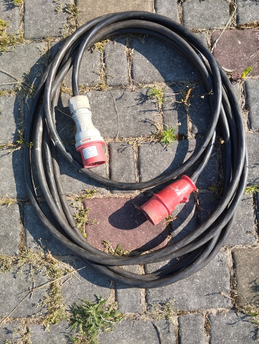 Predlžovací kábel