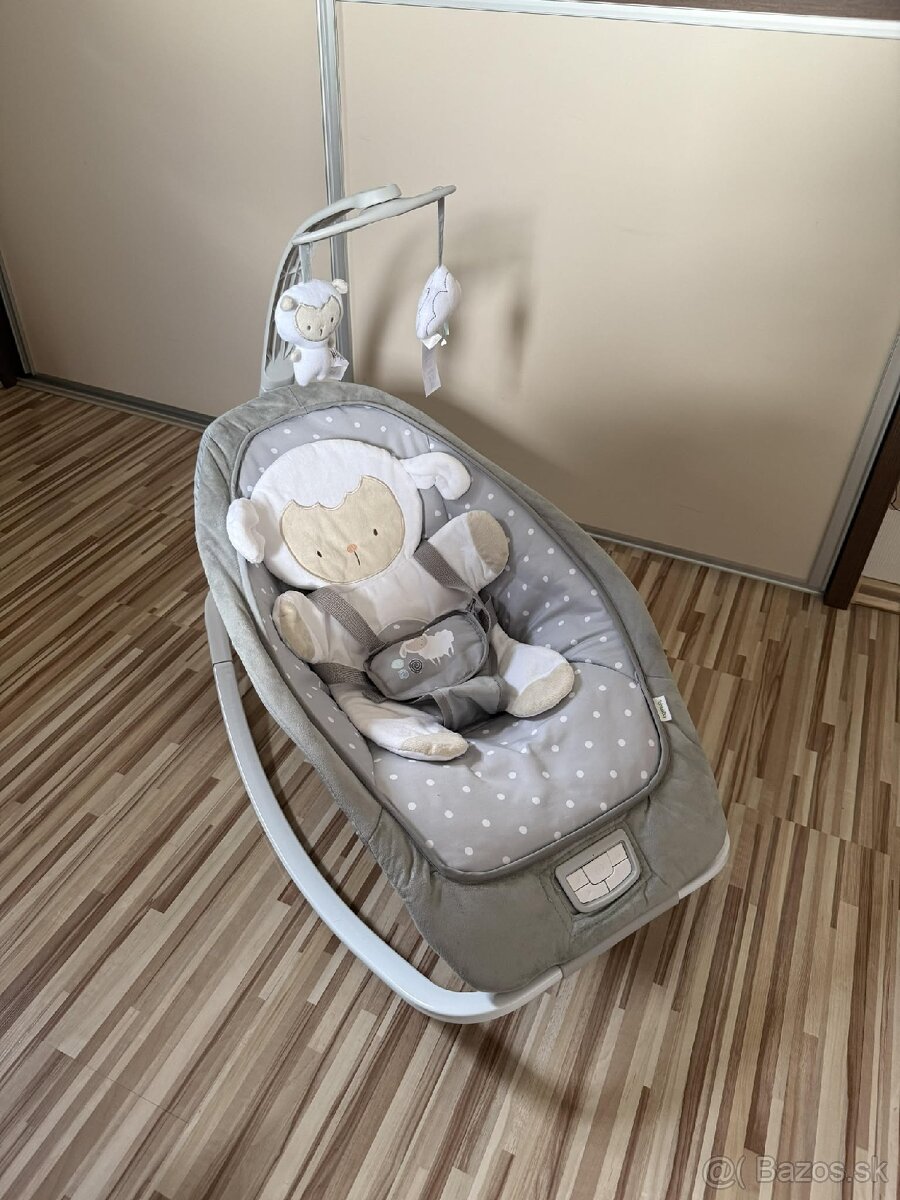 Hojdacie kresielko ingenuity