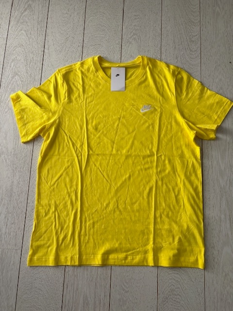 Tricko panske NIKE - NOVE S VISACKOU