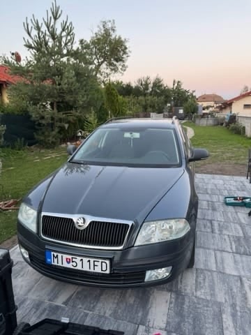 Škoda octavia 1.6 FSI 85KW