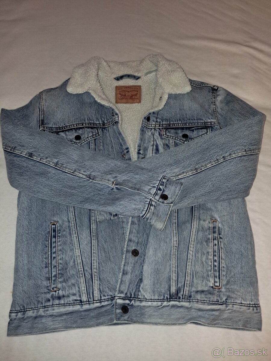 Levis panska bunda