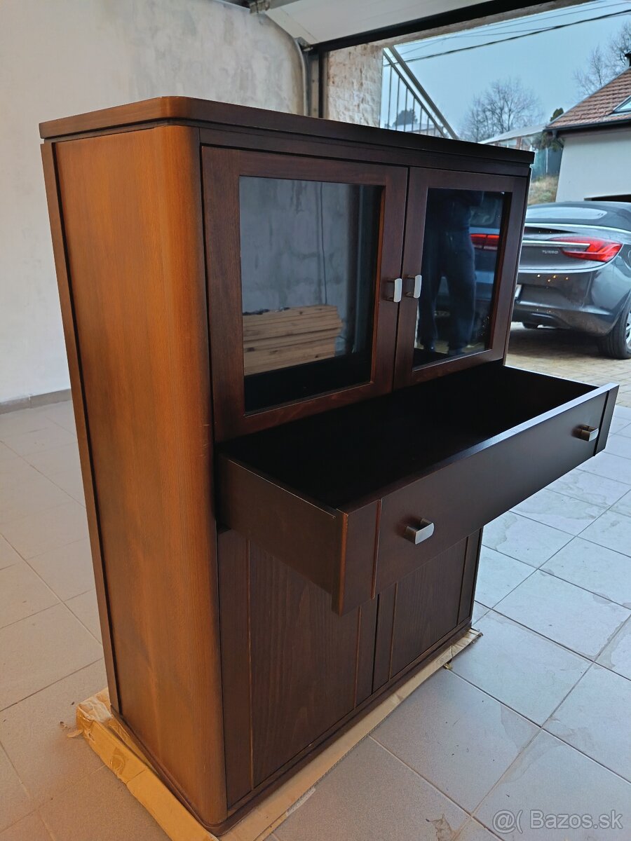 predam skrinka pod TV + vitrina