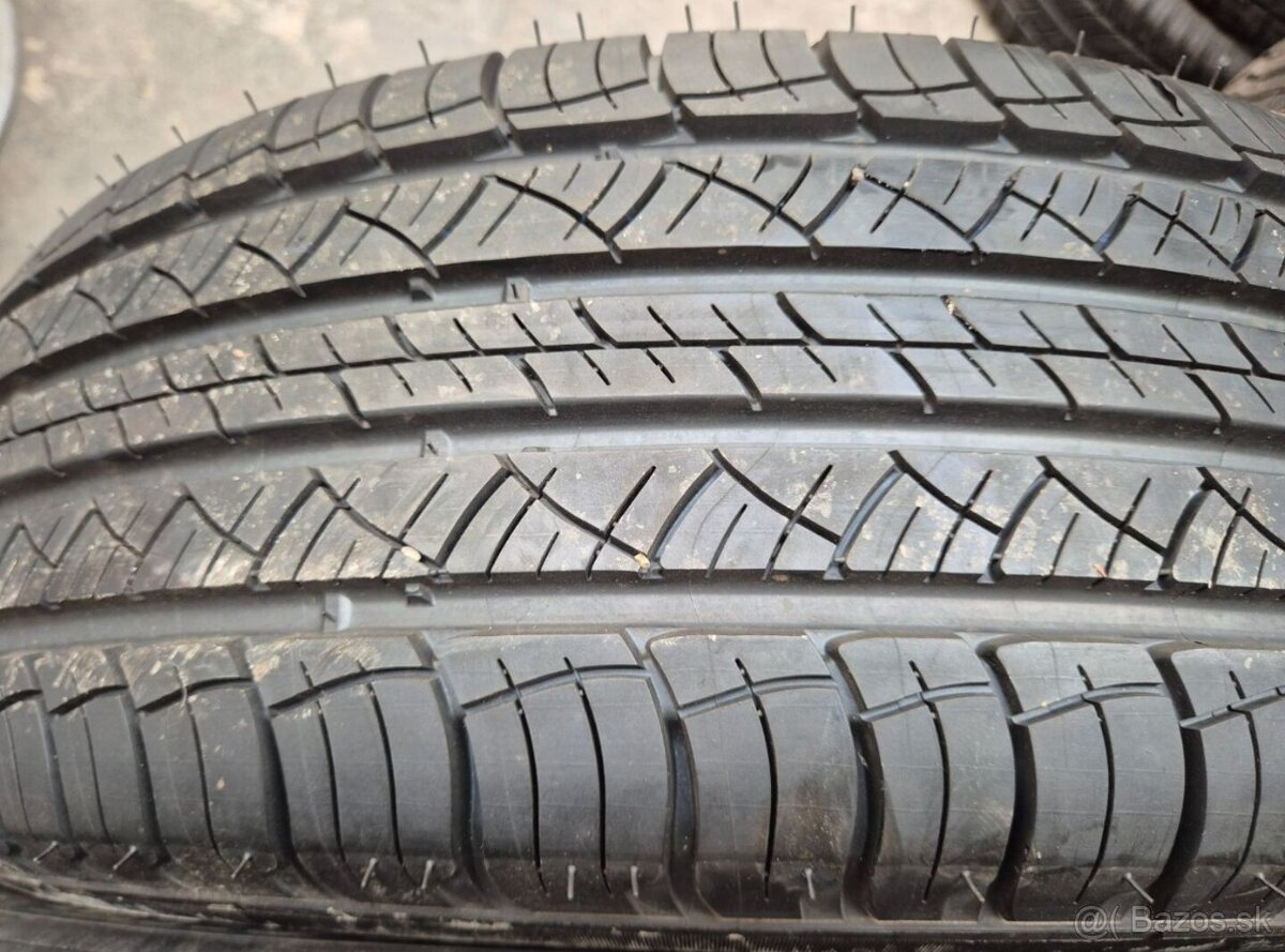 215/65 r16 letné 4 ks MICHELIN