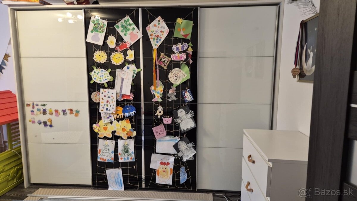 Šatníková skriňa - RollDoor