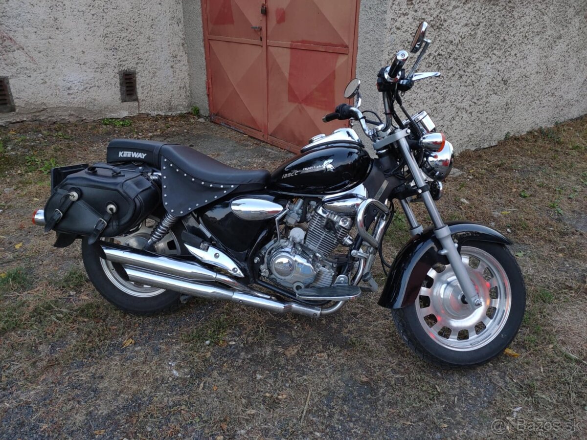 Predám Chopper Keeway Superlight 125cm3 v dobrom stave,800€