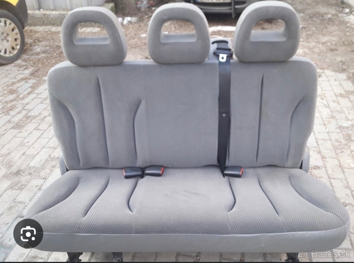 Zadná lavica Chrysler Voyager