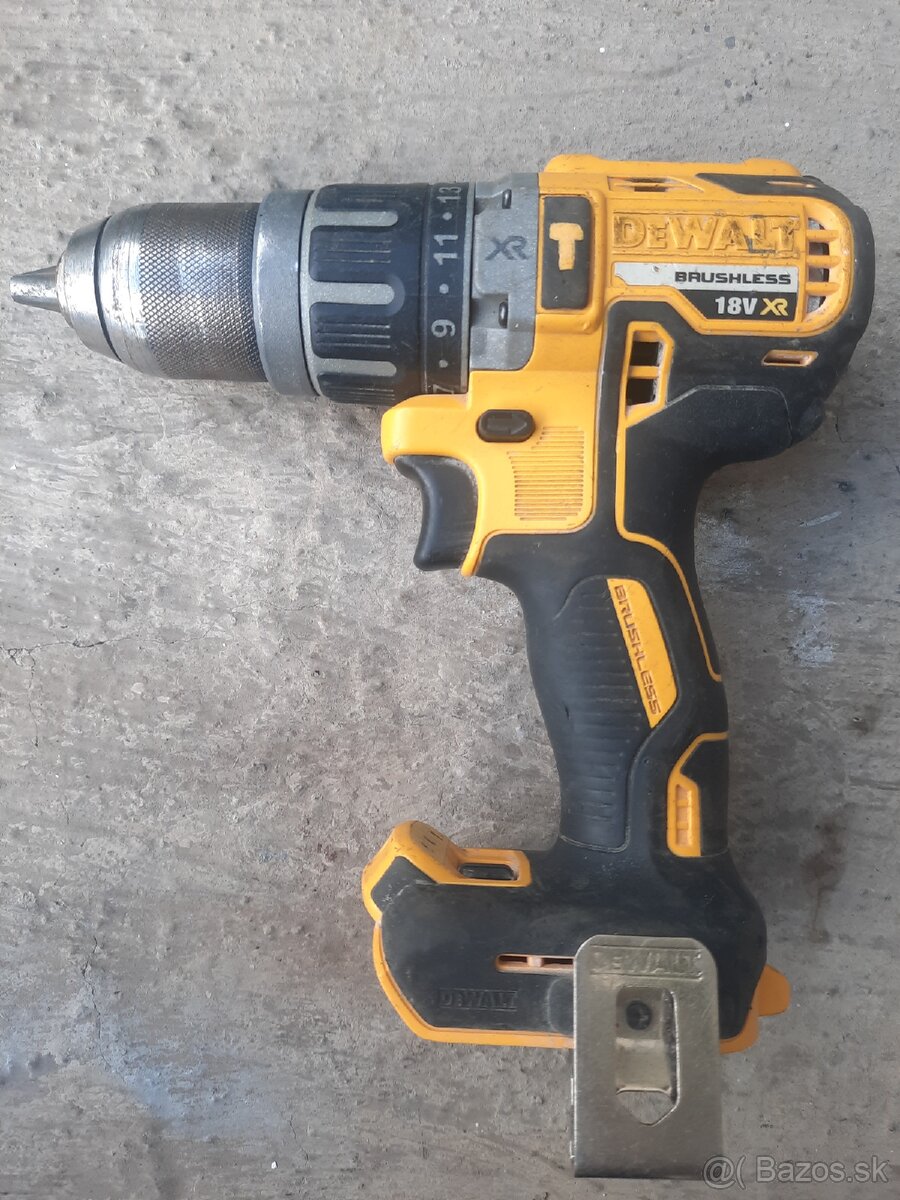 Dewalt 1
