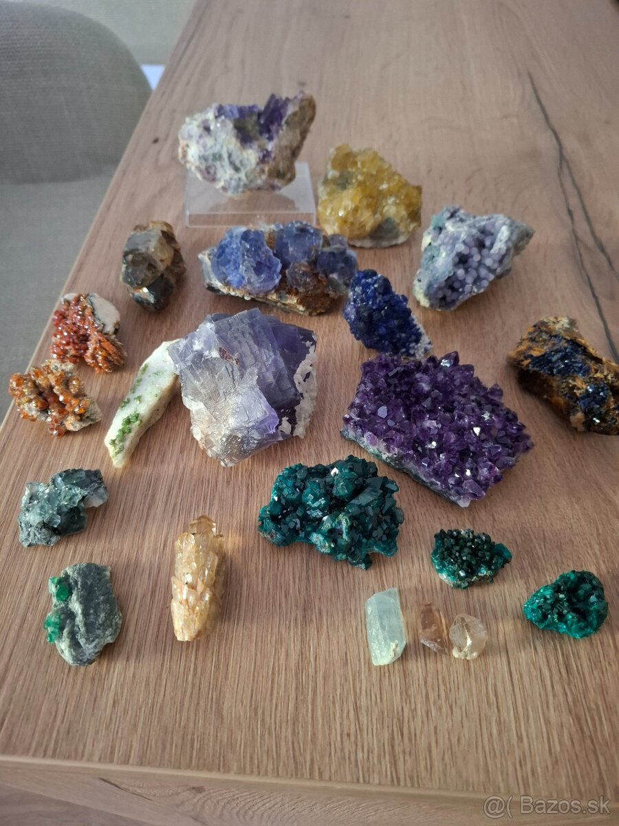 Minerály