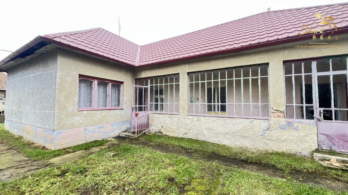 Rodinný dom s novou strechou