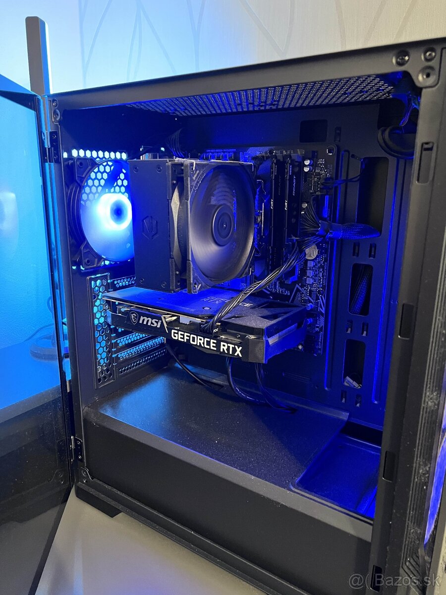 Predám PC zostavu (Monitor + PC)