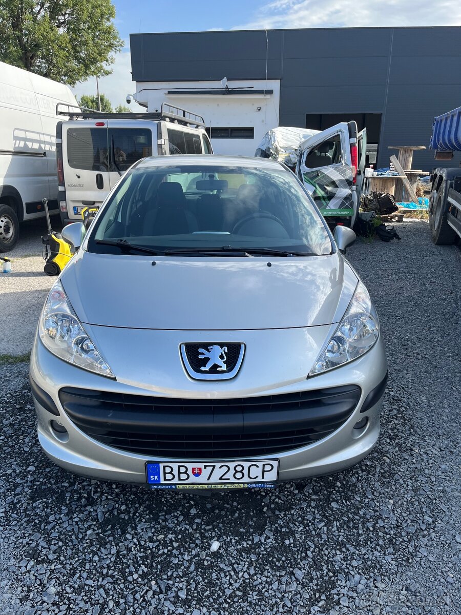 Peugeot 207, 1.4E 65kW