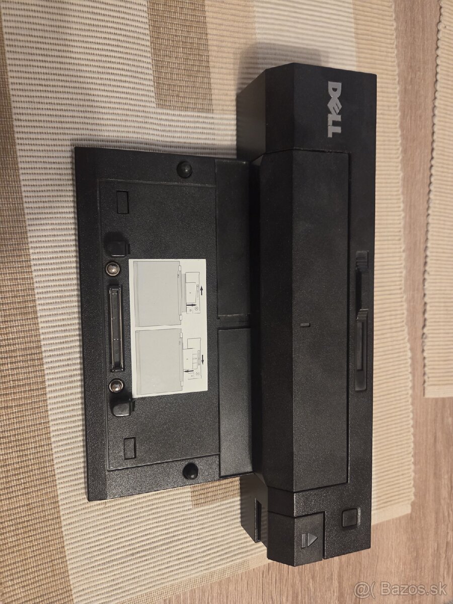 Stanicka dell PR02x pre starsie notebooky dell