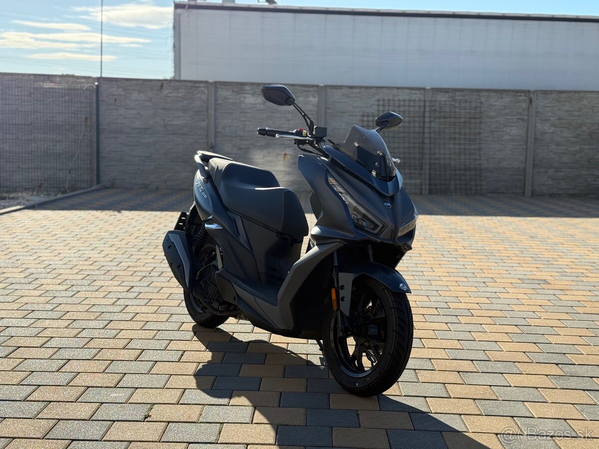 SYM Jet 14 EVO 125 – TOP STAV r.v. 2024, len 1 700 km